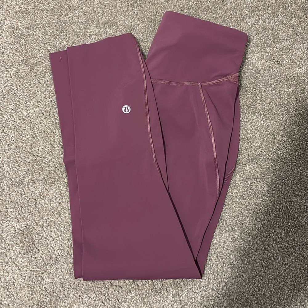NWOT Lululemon base pace high rise crop 23” leggings